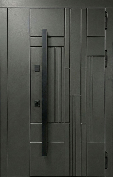Стальная дверь антрацит с графичным рельефом и прямыми линиями №77
