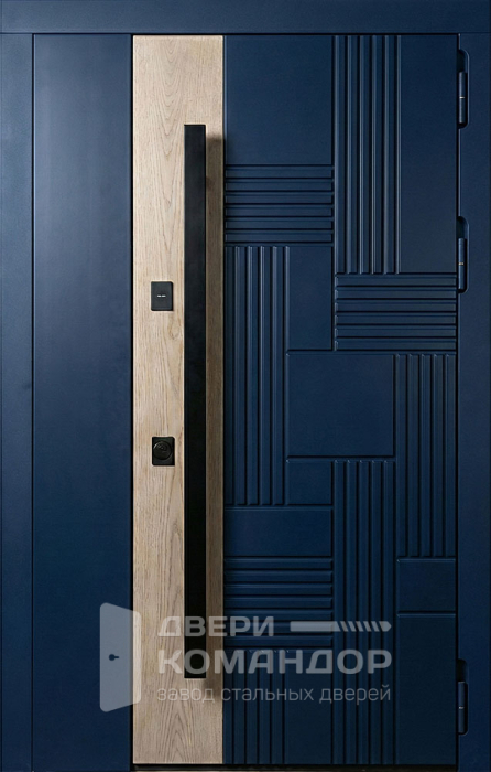 Стальная дверь тёмно-синяя с рельефной панелью и вставкой светлого дуба №62