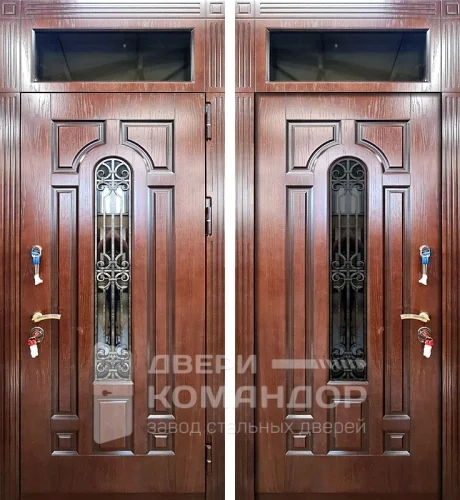 Металлическая дверь с фрамугой и стеклом №18