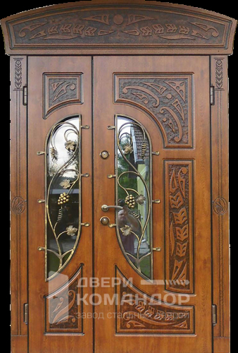 Красивая парадная дверь №14